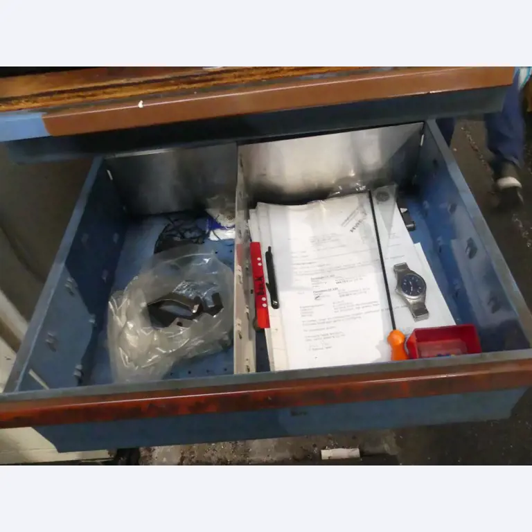 Maszyny i akcesoria oraz narzędzia z sektora inżynierii mechanicznej-20