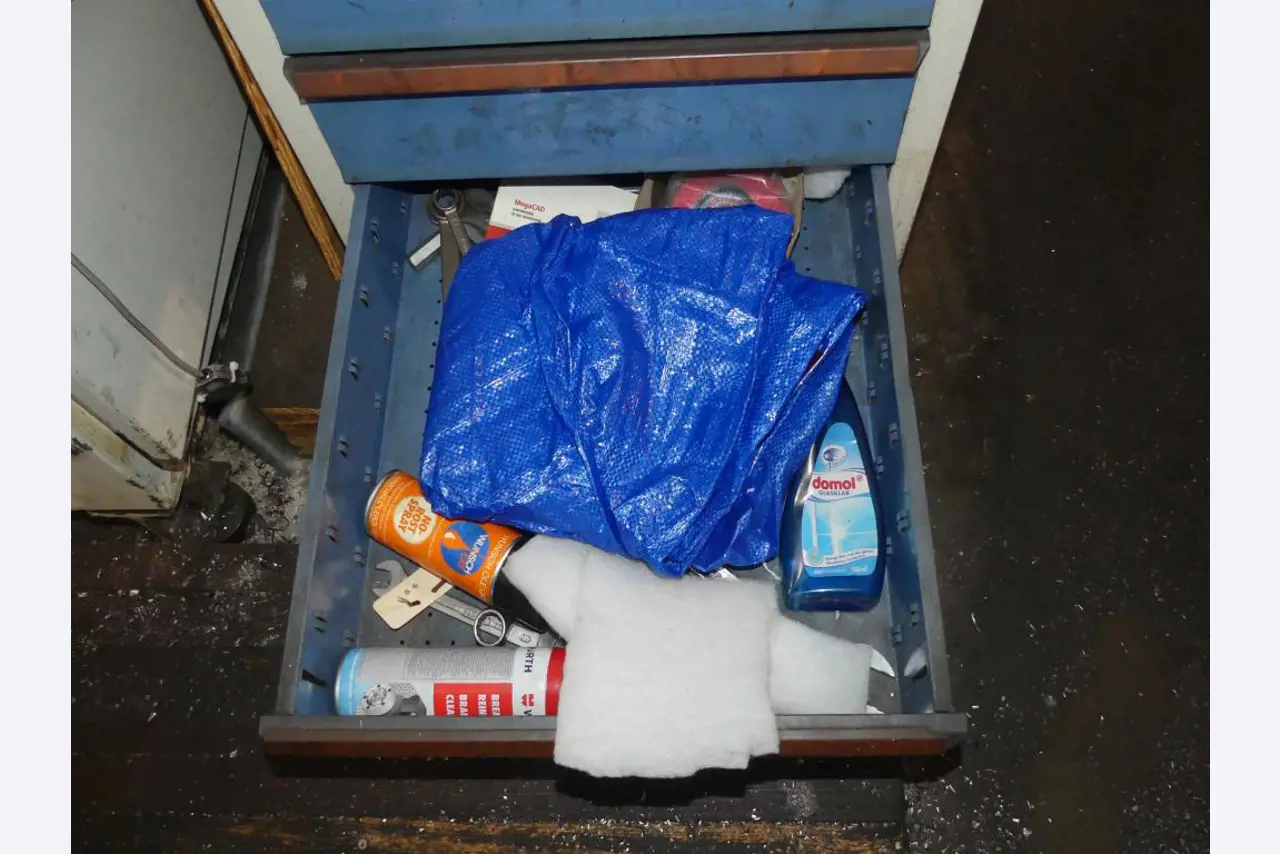 Maszyny i akcesoria oraz narzędzia z sektora inżynierii mechanicznej-24