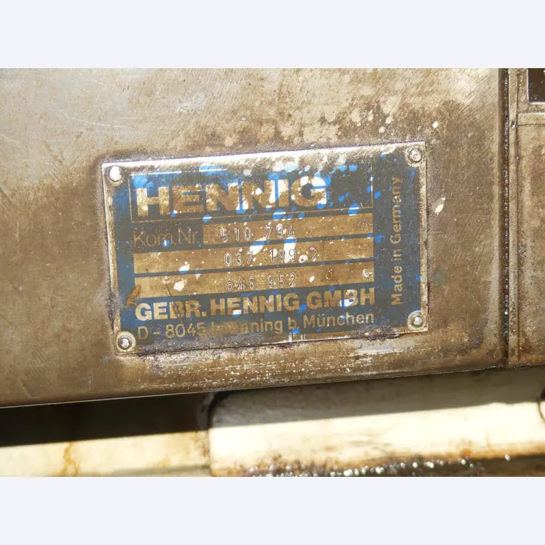 Maszyny i akcesoria oraz narzędzia z sektora inżynierii mechanicznej-3