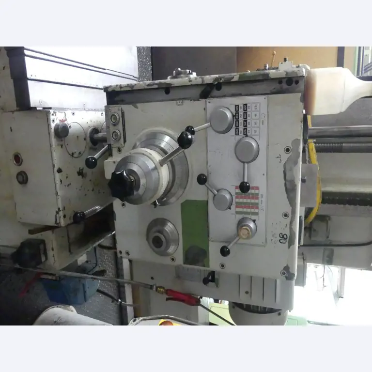 Maszyny i akcesoria oraz narzędzia z sektora inżynierii mechanicznej-5