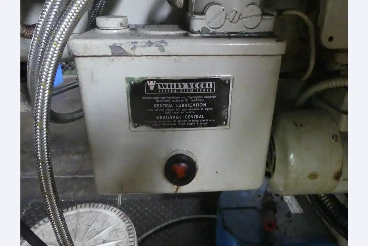 Maszyny i akcesoria oraz narzędzia z sektora inżynierii mechanicznej-8