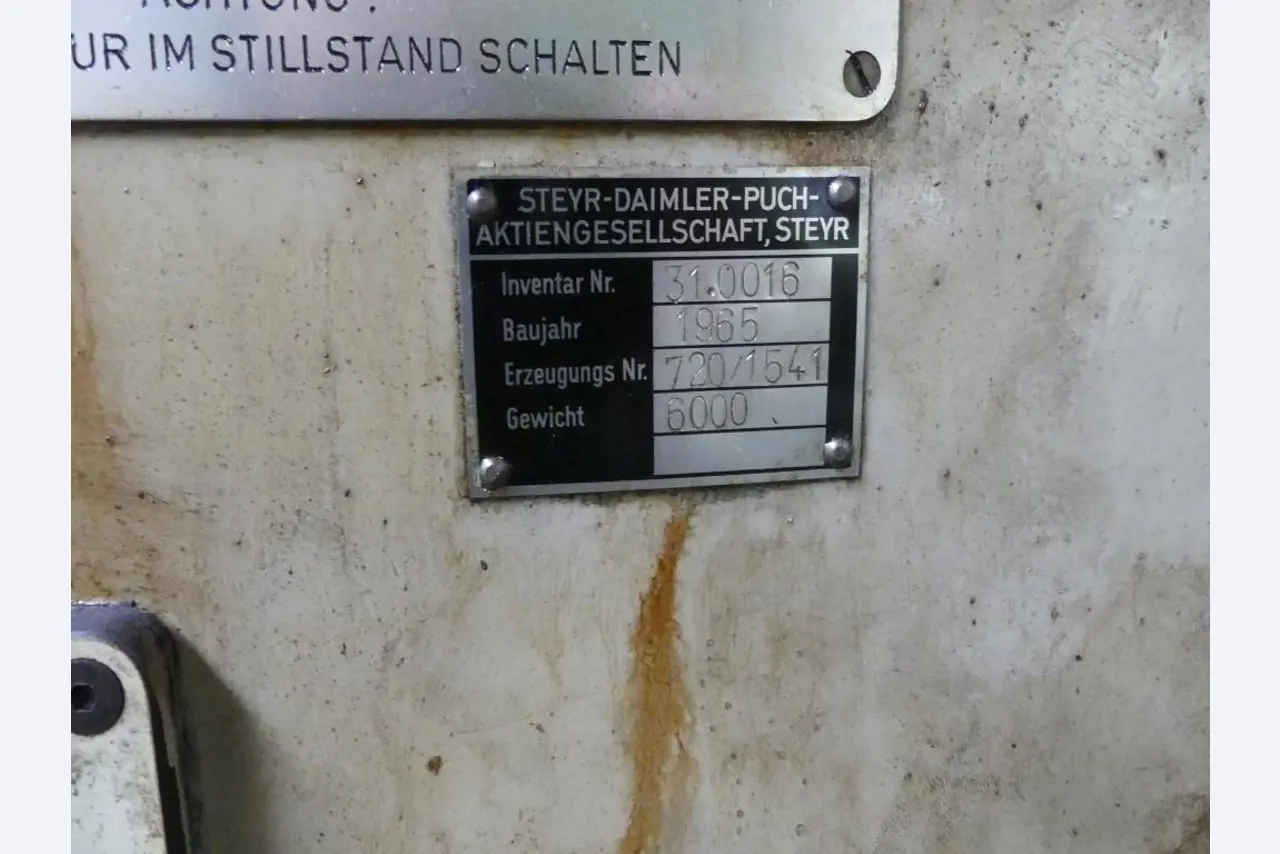 Machines et accessoires & outils de la construction mécanique-2