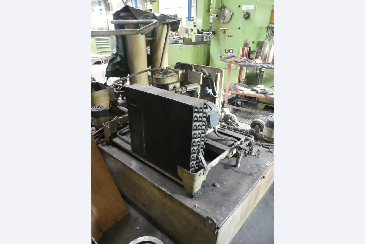 Machines et accessoires & outils de la construction mécanique-7