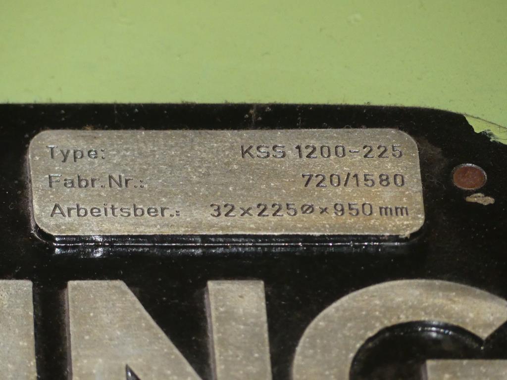 Maschinen sowie Zubehör & Werkzeug aus dem Maschinenbau-3