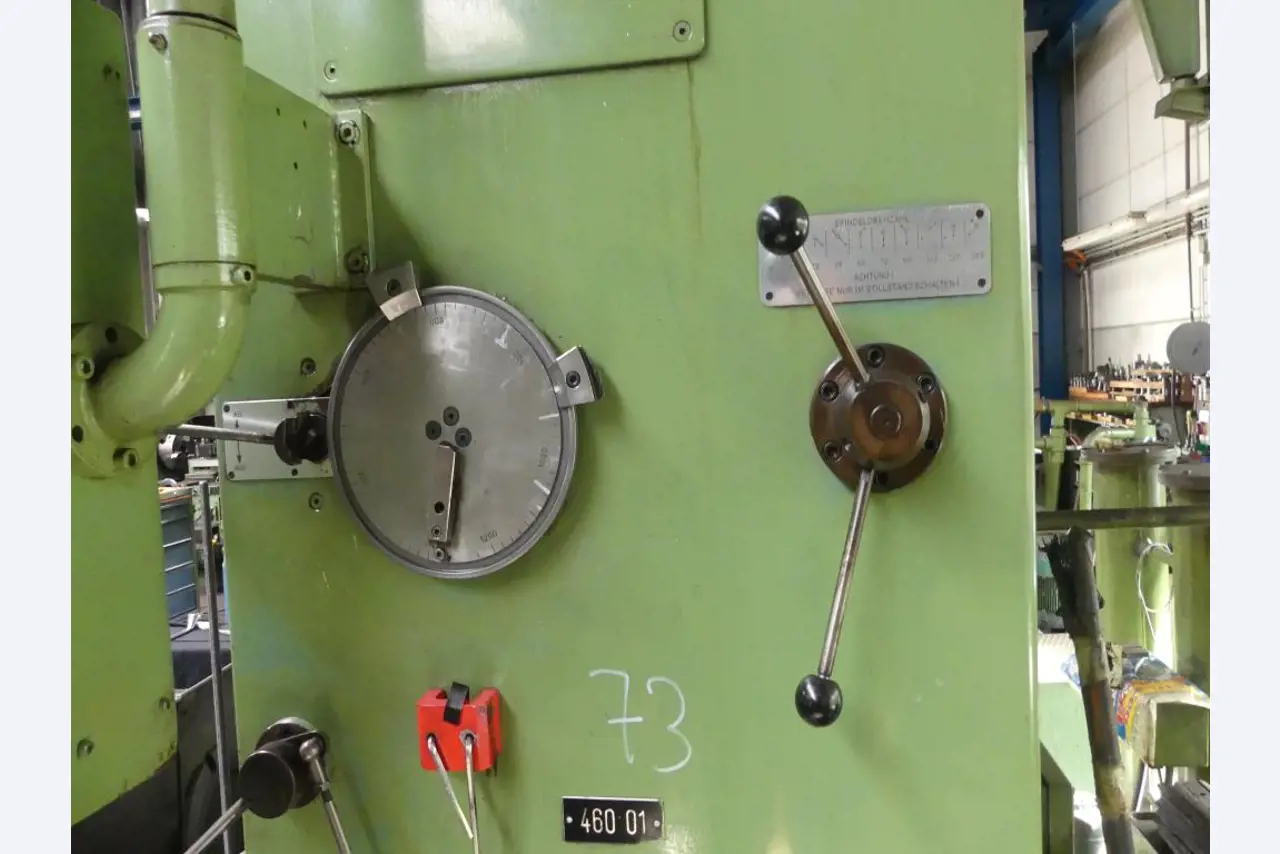 Maszyny i akcesoria oraz narzędzia z sektora inżynierii mechanicznej-6