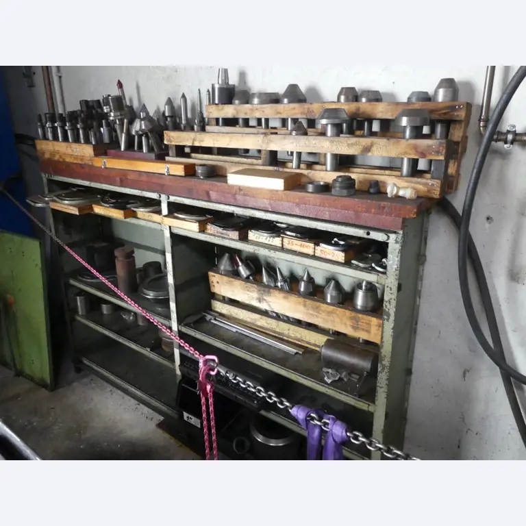 Maszyny i akcesoria oraz narzędzia z sektora inżynierii mechanicznej-14