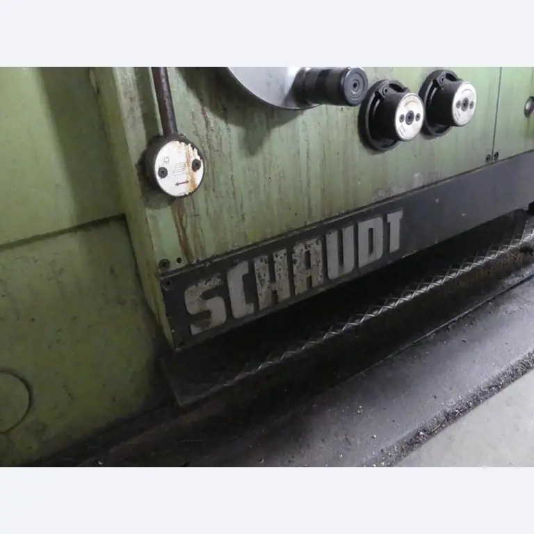 Maszyny i akcesoria oraz narzędzia z sektora inżynierii mechanicznej-2