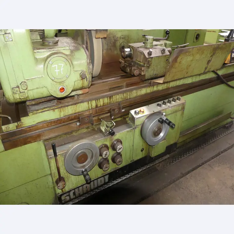 Maszyny i akcesoria oraz narzędzia z sektora inżynierii mechanicznej-1