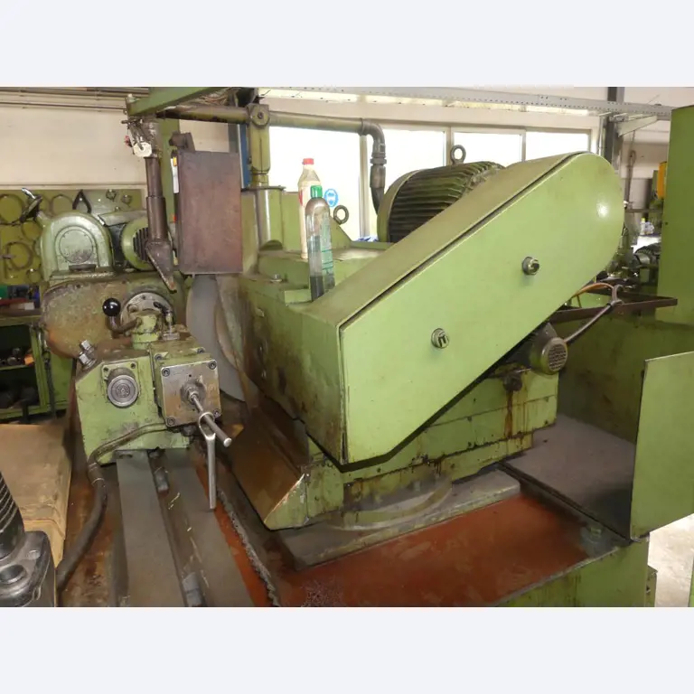 Maszyny i akcesoria oraz narzędzia z sektora inżynierii mechanicznej-5