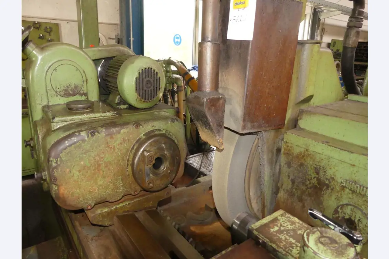 Maszyny i akcesoria oraz narzędzia z sektora inżynierii mechanicznej-6