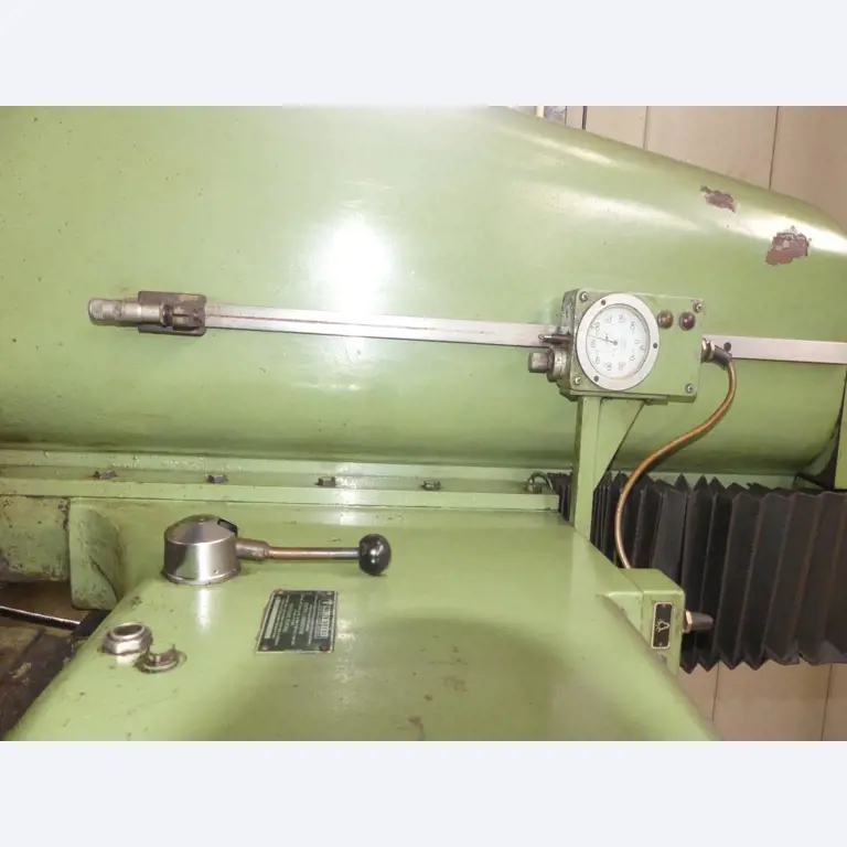 Maszyny i akcesoria oraz narzędzia z sektora inżynierii mechanicznej-11