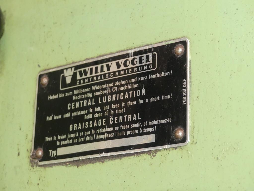 Maszyny i akcesoria oraz narzędzia z sektora inżynierii mechanicznej-12