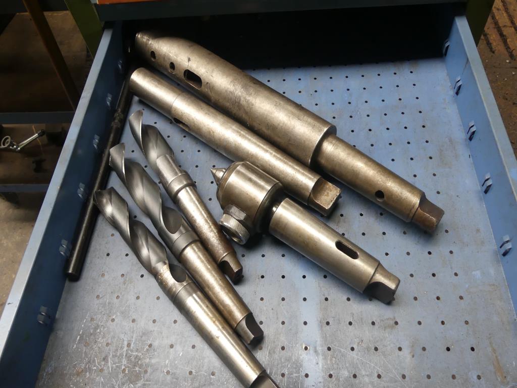 Maschinen sowie Zubehör &amp; Werkzeug aus dem Maschinenbau-21