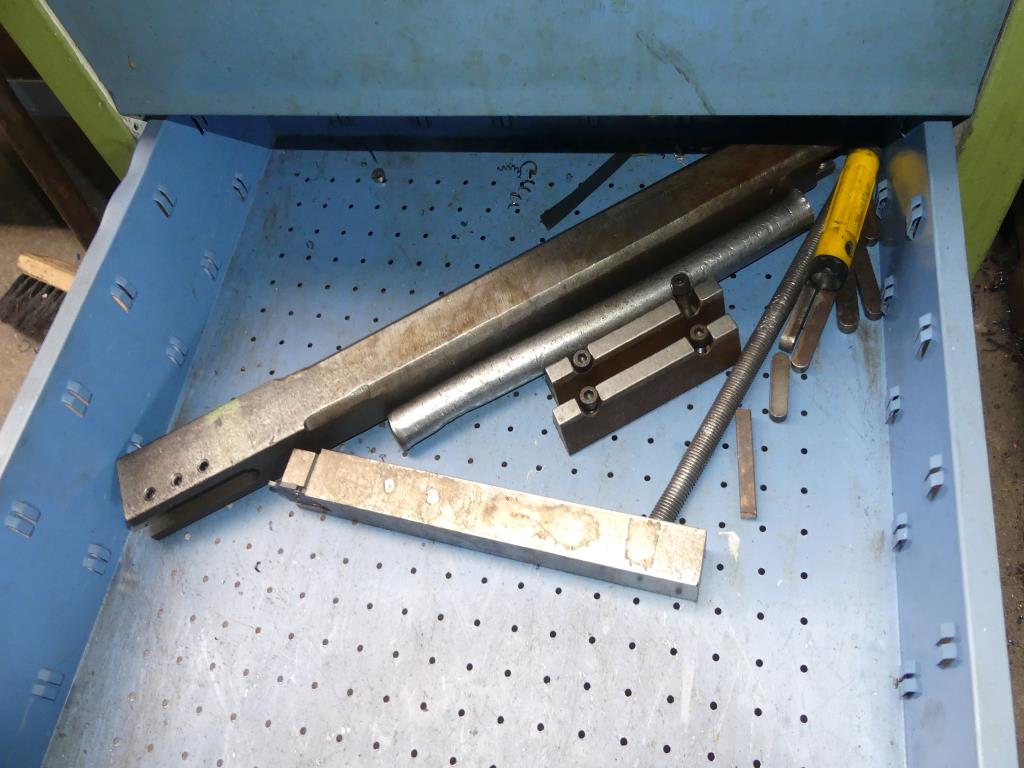 Maschinen sowie Zubehör &amp; Werkzeug aus dem Maschinenbau-25