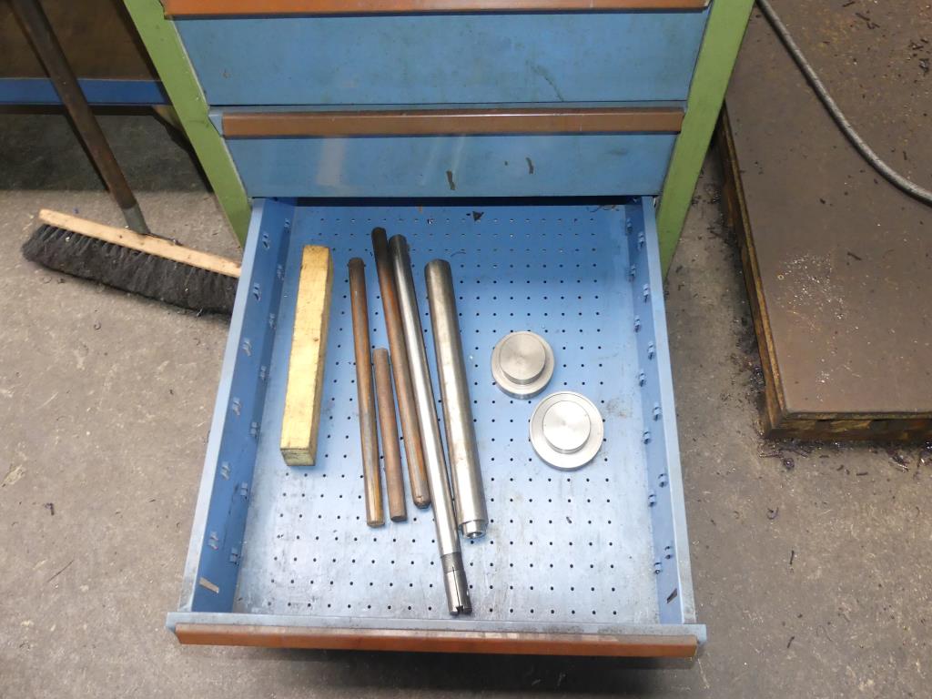 Maschinen sowie Zubehör &amp; Werkzeug aus dem Maschinenbau-26