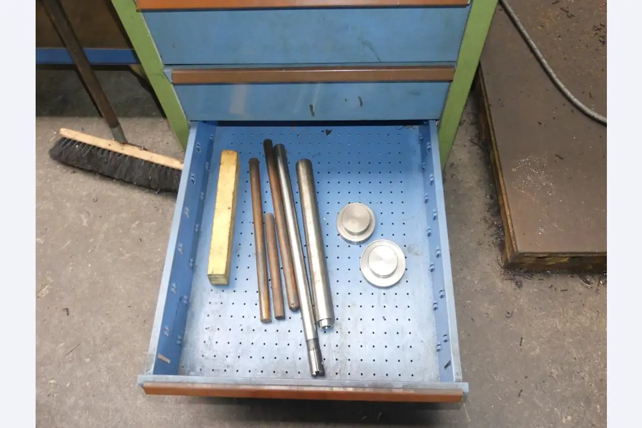 Machines, tools and equipment from mechanical engineering-26