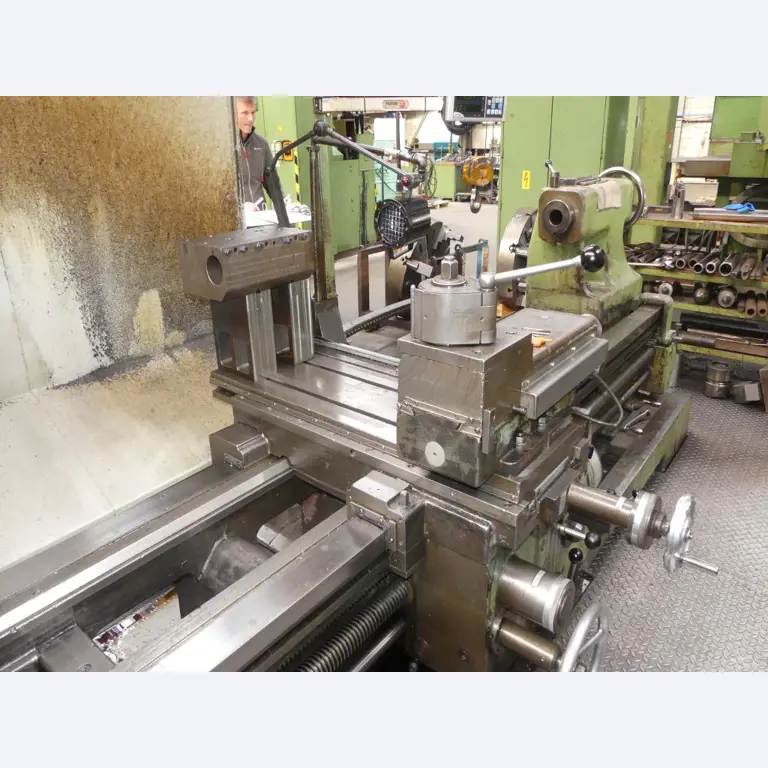 Maszyny i akcesoria oraz narzędzia z sektora inżynierii mechanicznej-3