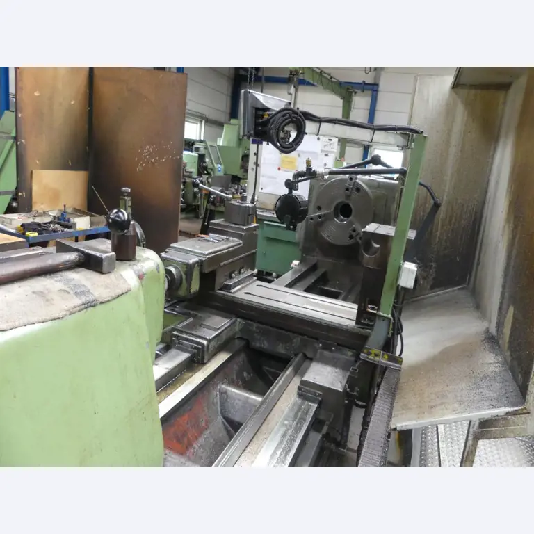 Maszyny i akcesoria oraz narzędzia z sektora inżynierii mechanicznej-6