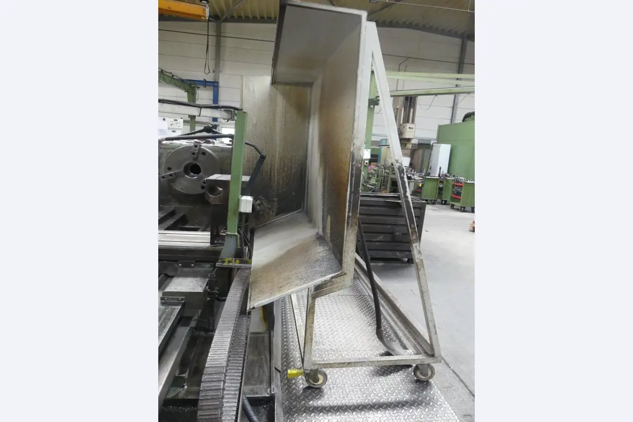 Maszyny i akcesoria oraz narzędzia z sektora inżynierii mechanicznej-7