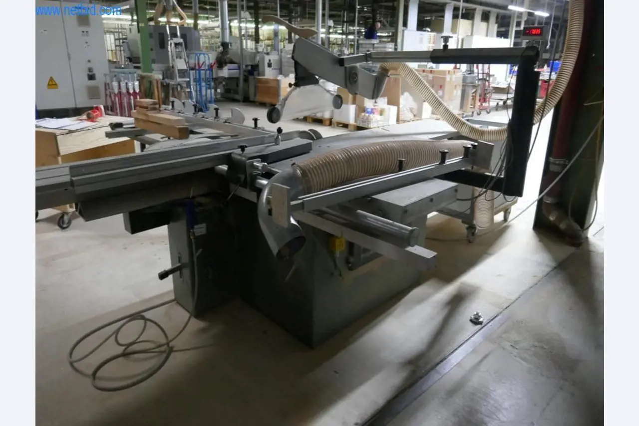 Máquinas para a produção de mobiliário para salas de estar-6