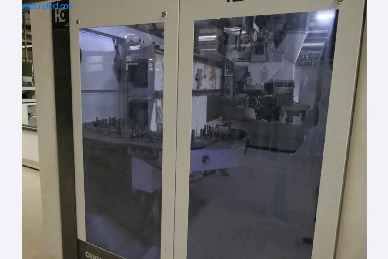 Máquinas para a produção de mobiliário para salas de estar-2