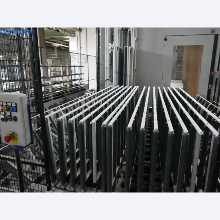 Máquinas para a produção de mobiliário para salas de estar-2