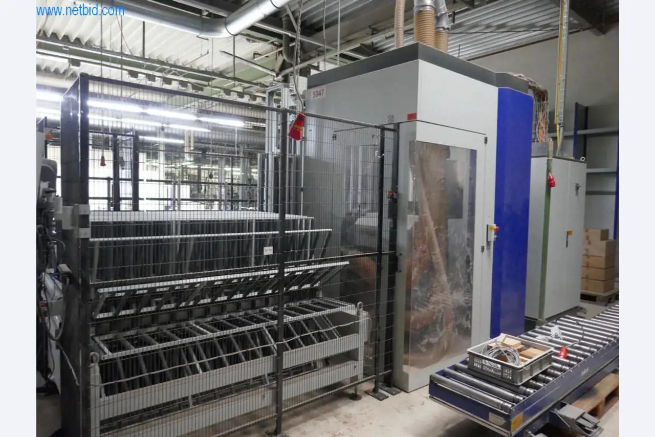 Máquinas para a produção de mobiliário para salas de estar-5