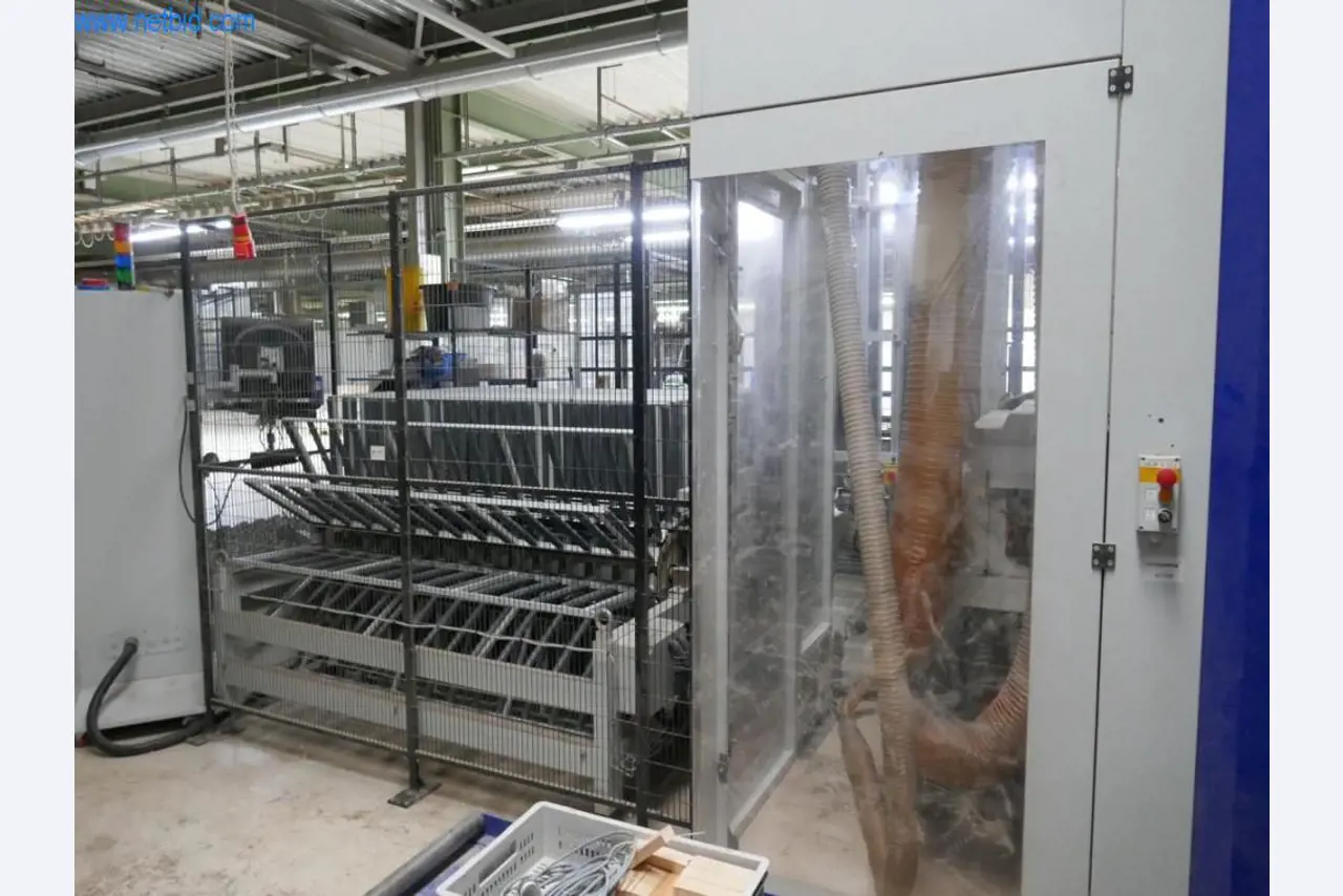 Máquinas para a produção de mobiliário para salas de estar-6