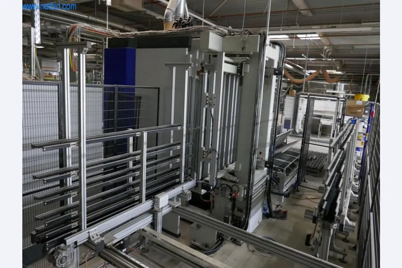 Máquinas para a produção de mobiliário para salas de estar-7