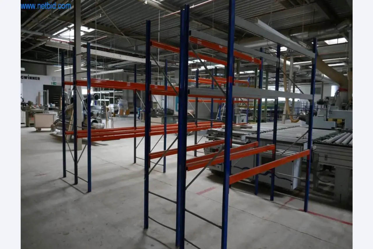 Máquinas para a produção de mobiliário para salas de estar-4