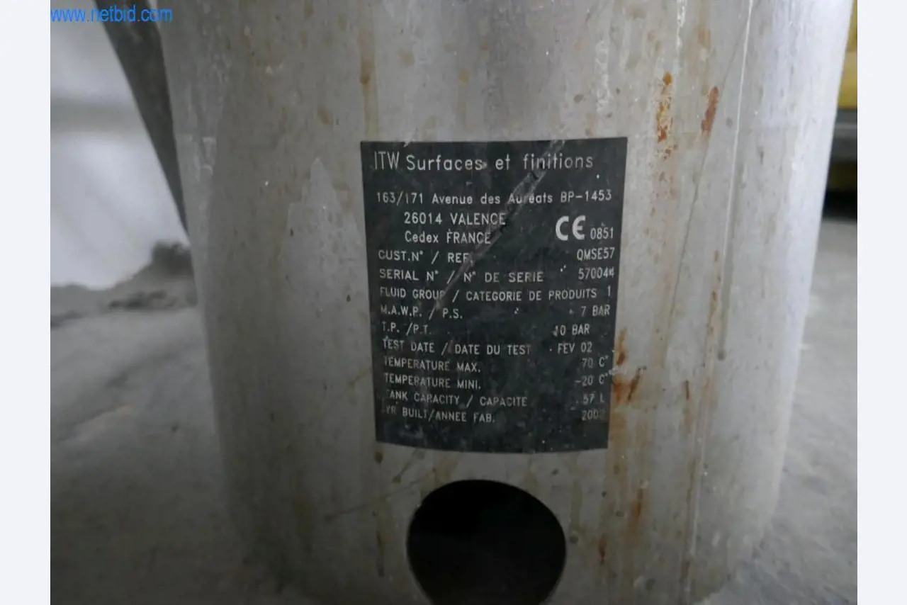 Máquinas para a produção de mobiliário para salas de estar-10