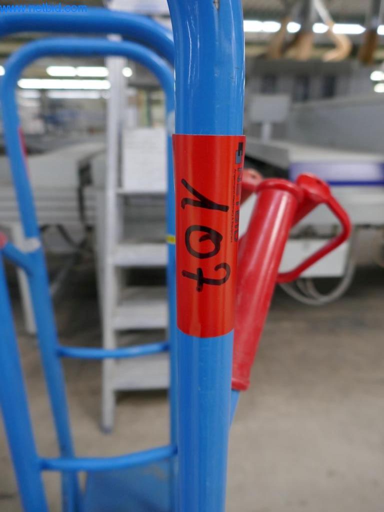 Maschinen zur Herstellung von Wohnraummöbeln-2