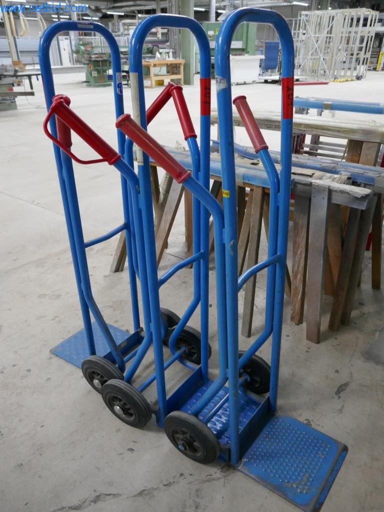 Maschinen zur Herstellung von Wohnraummöbeln-3