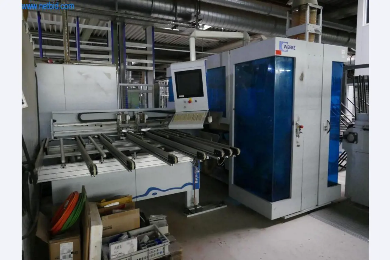 Máquinas para a produção de mobiliário para salas de estar-2