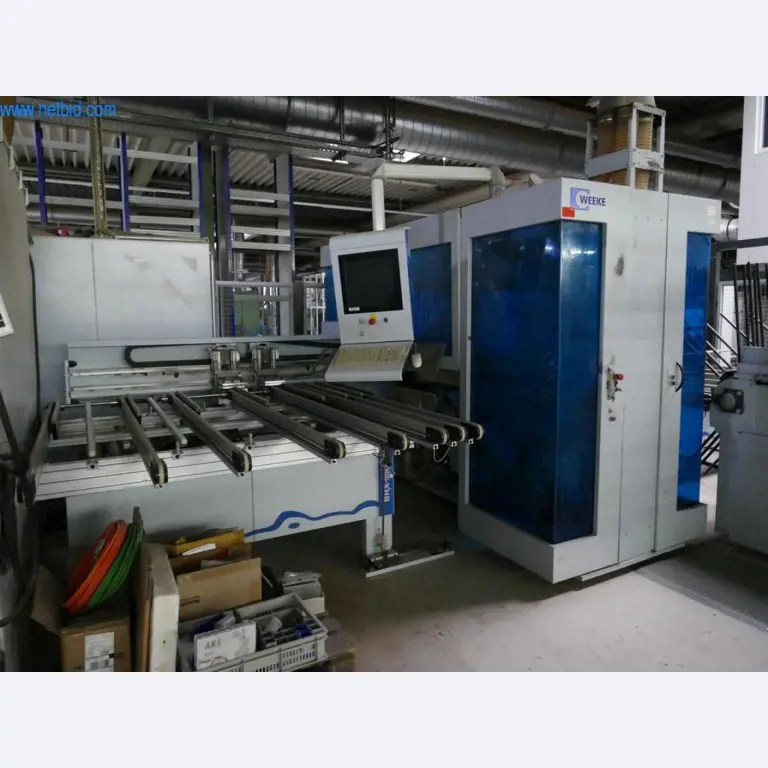 Máquinas para a produção de mobiliário para salas de estar-2