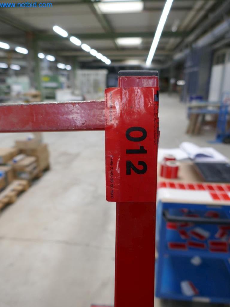 Machines pour la fabrication de meubles d'intérieur-2