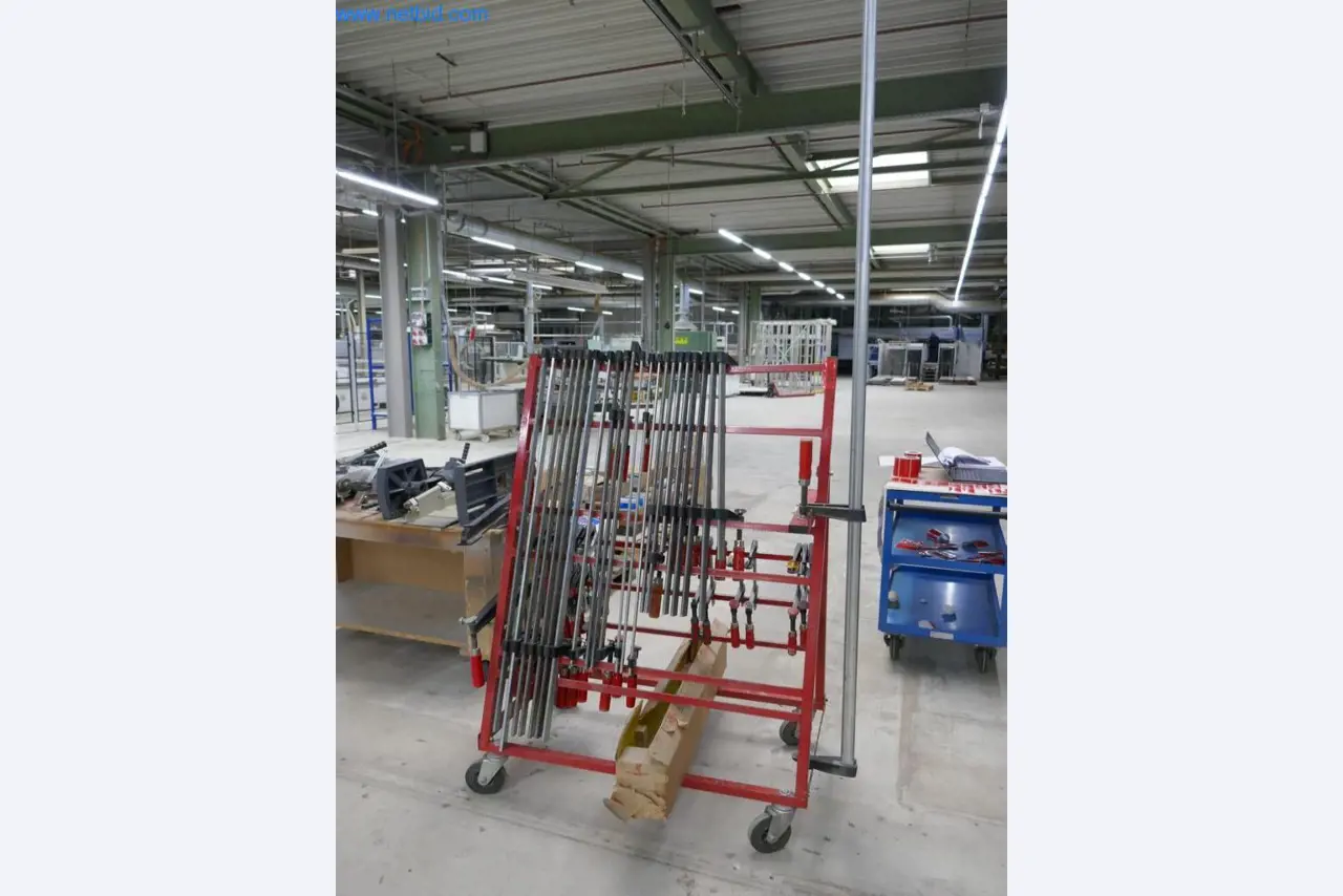 Máquinas para a produção de mobiliário para salas de estar-3