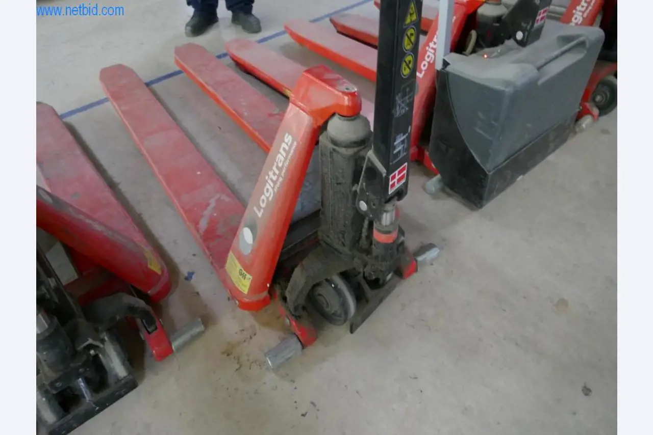 Stroji za proizvodnjo pohištva za dnevne sobe-1