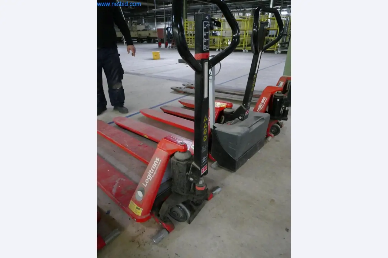 Stroji za proizvodnjo pohištva za dnevne sobe-3