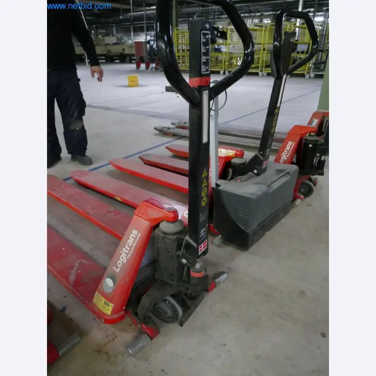 Stroji za proizvodnjo pohištva za dnevne sobe-3