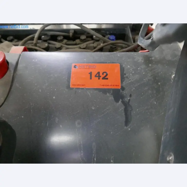 Máquinas para a produção de mobiliário para salas de estar-2