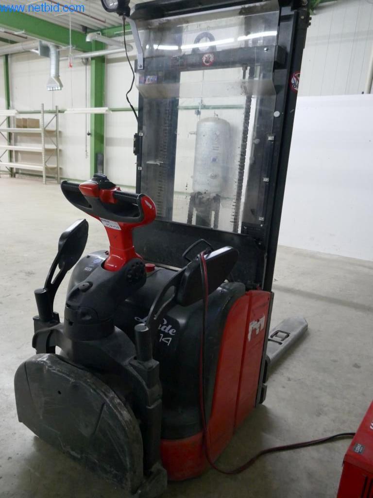 Maschinen zur Herstellung von Wohnraummöbeln-5