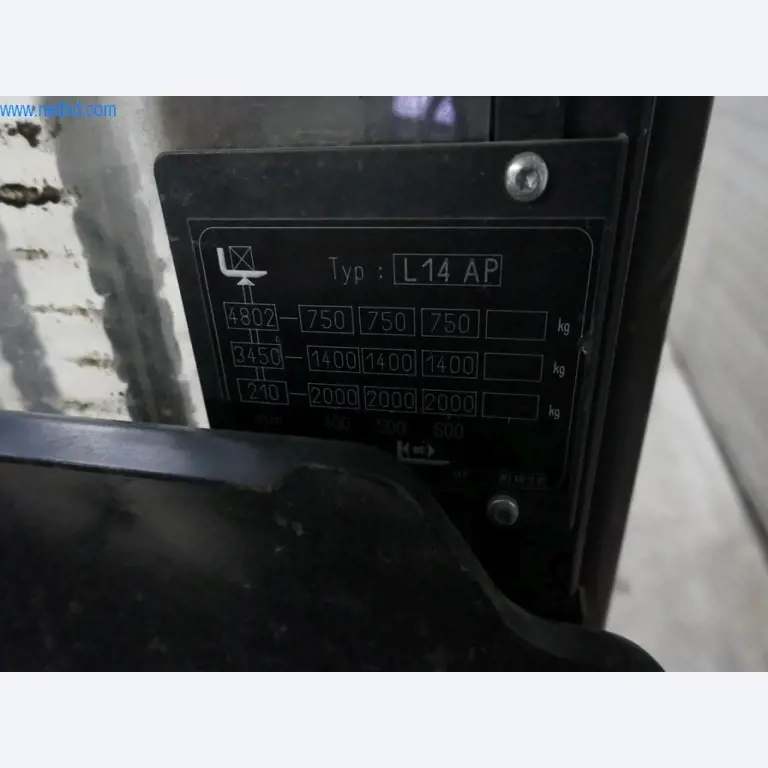 Máquinas para a produção de mobiliário para salas de estar-6