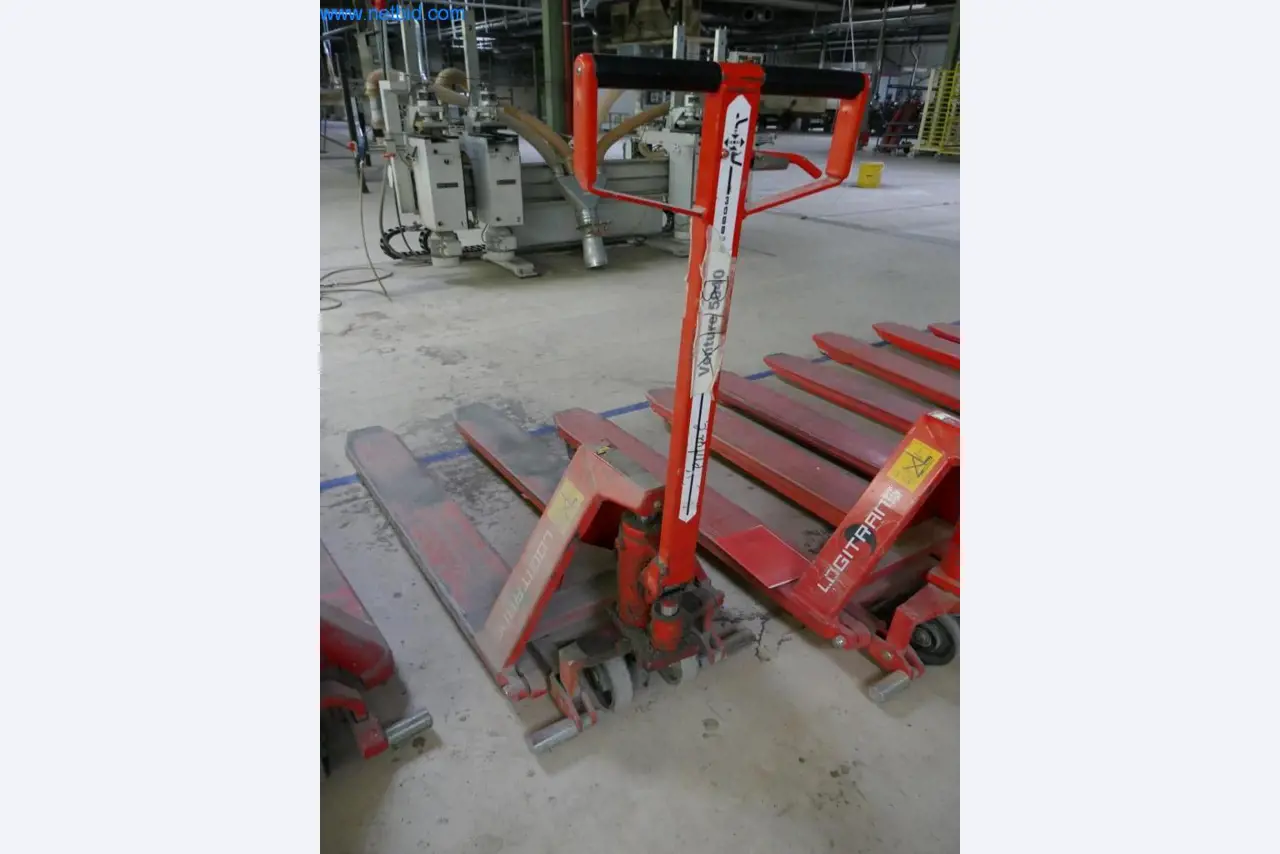 Machines voor de productie van woonkamermeubels-1