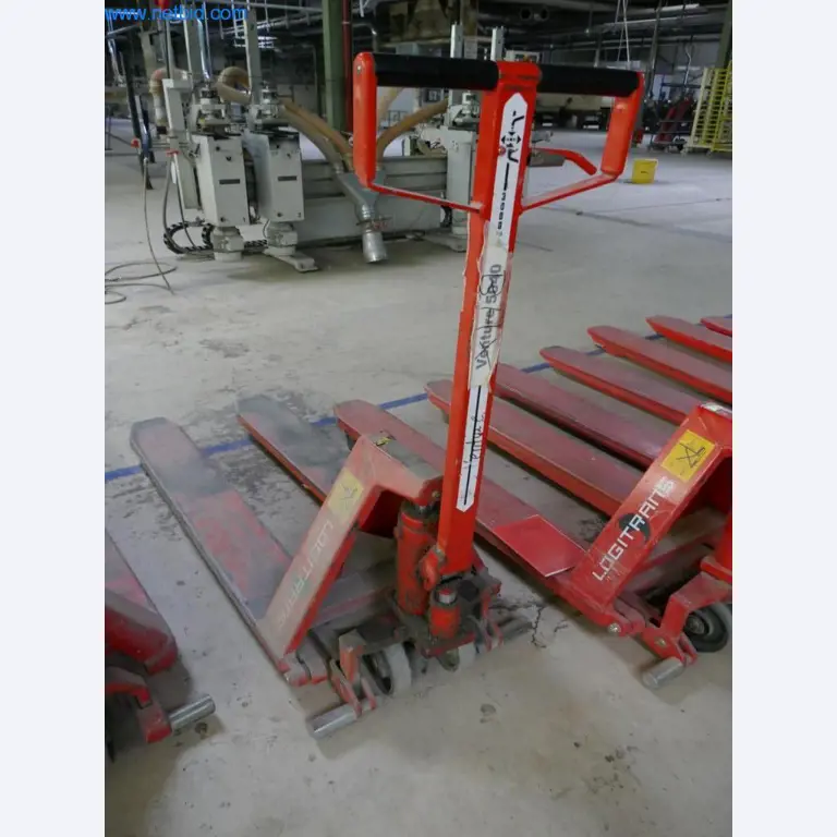 Machines voor de productie van woonkamermeubels-1