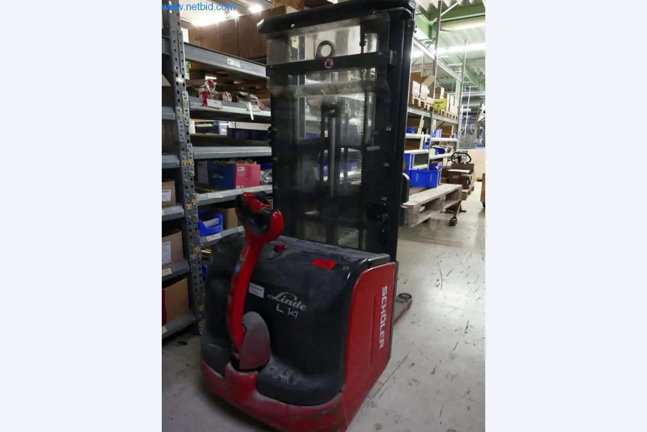 Máquinas para a produção de mobiliário para salas de estar-5