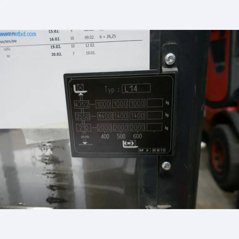 Máquinas para a produção de mobiliário para salas de estar-3