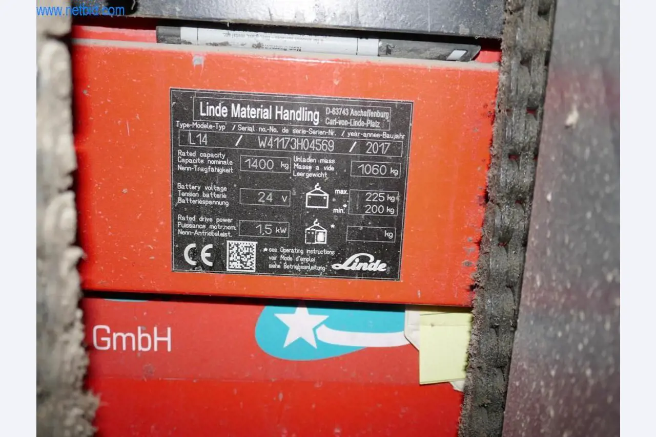 Máquinas para a produção de mobiliário para salas de estar-4