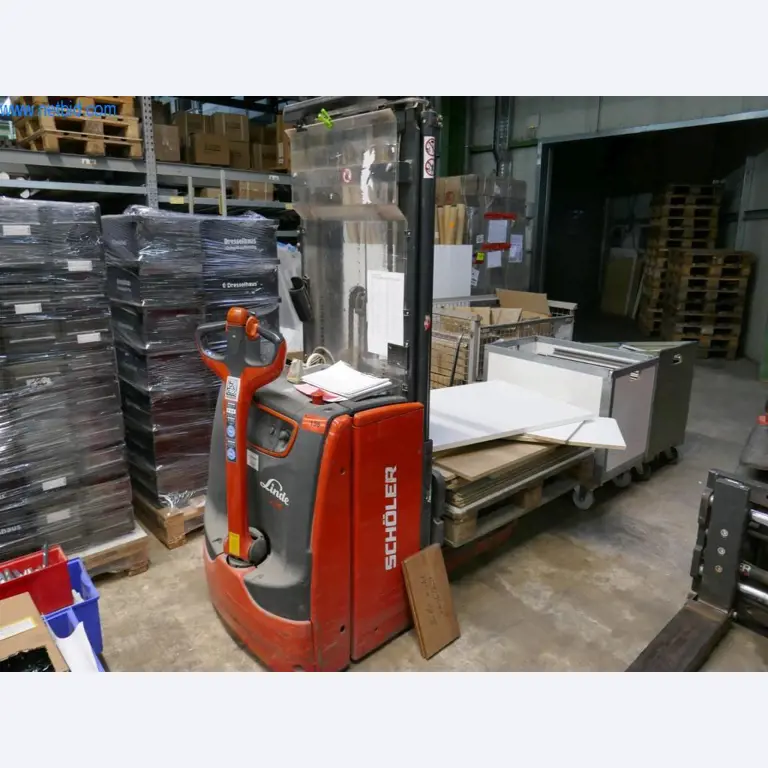 Máquinas para a produção de mobiliário para salas de estar-5