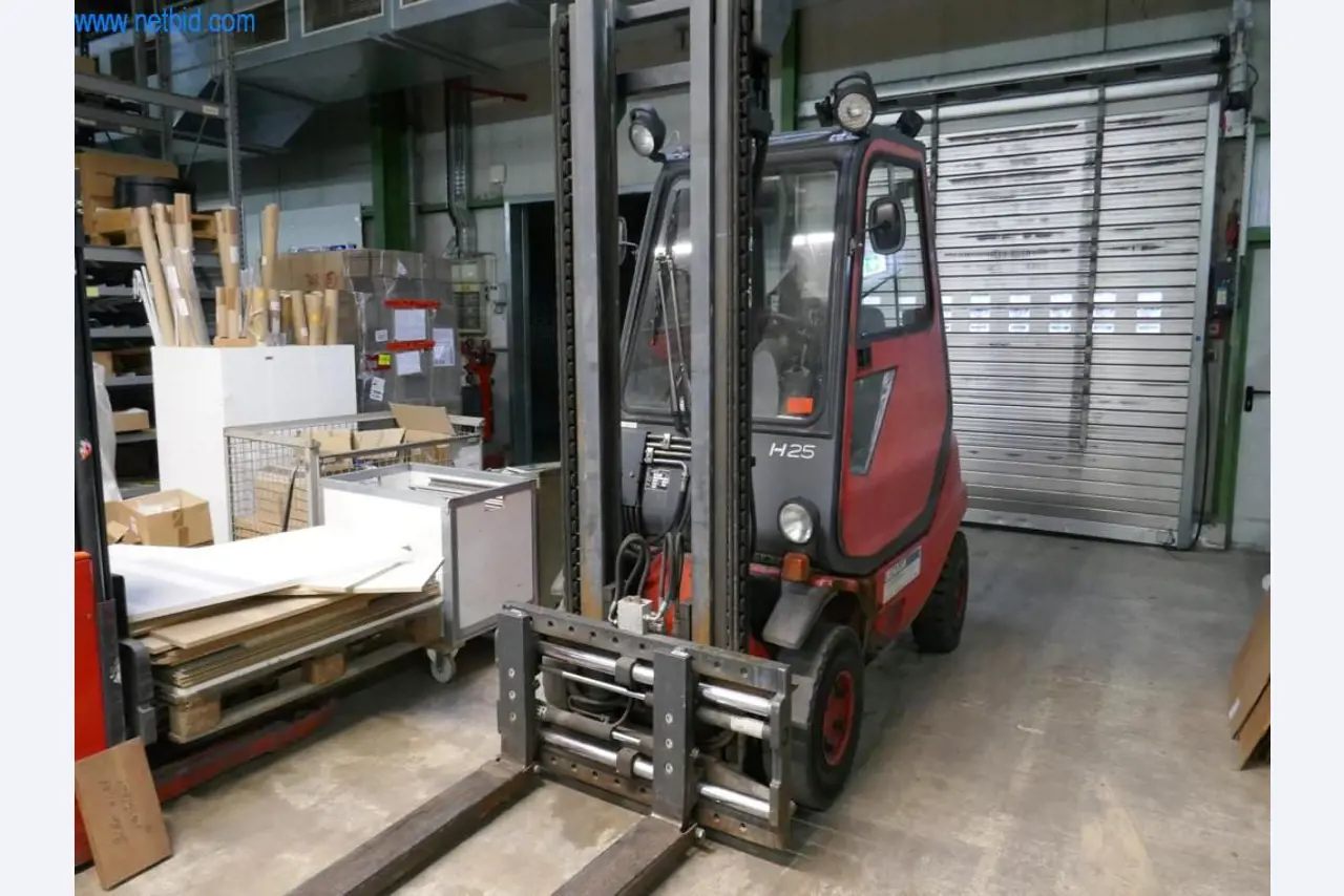 Máquinas para a produção de mobiliário para salas de estar-1